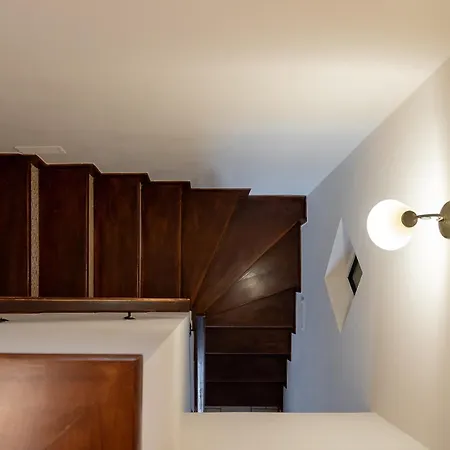 Han's Maisonette 波多河丽